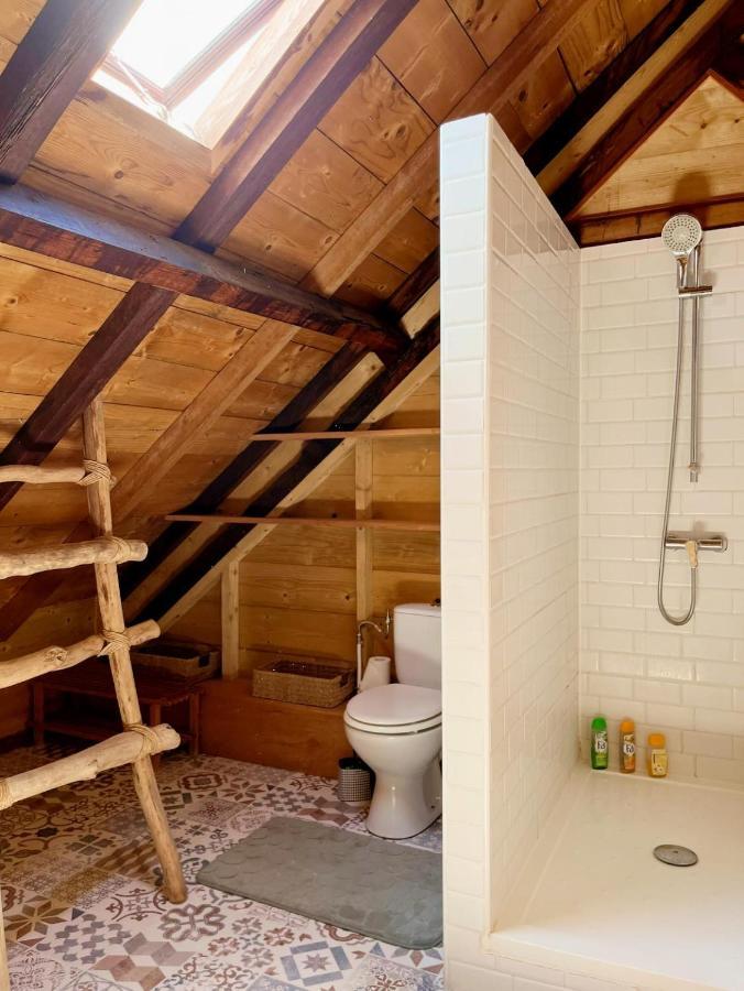 سانت-كلود Habitation La Reine Du Camp Chambres D'Hotes المظهر الخارجي الصورة